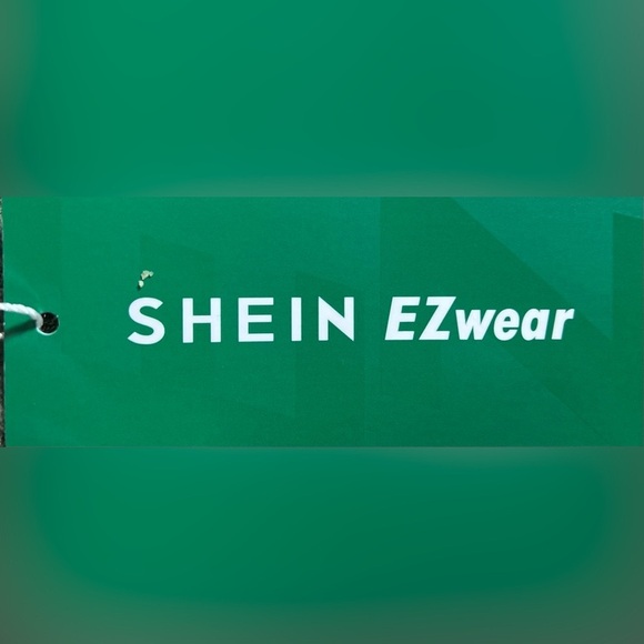 NWT SHEIN GREY SKIRT SIZE 3XL - Picture 3 of 5